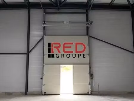 location entrepôt 330 m²