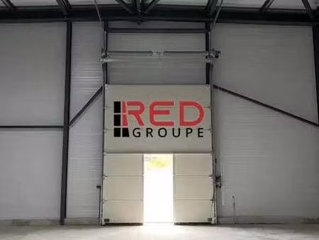 location entrepôt signes 83870 330m²