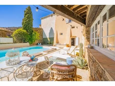 authentique maison de village du 18e siècle réhabilitée  avec piscine