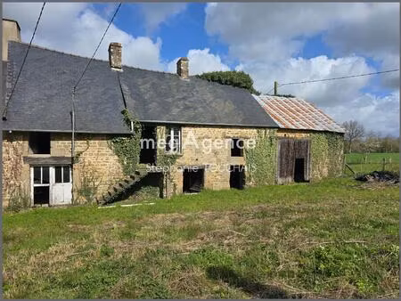 longère à rénover sur 600 m² de terrain
