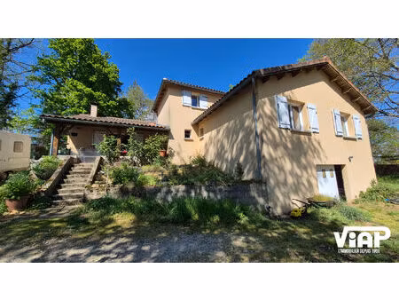 maison de 2001 au calme