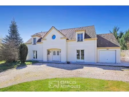 maison contemporaine avec jardin et verger