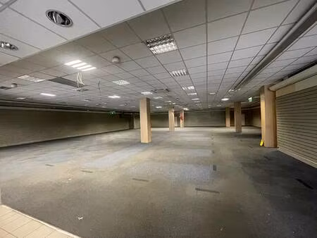 local commercial à louer