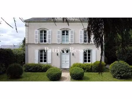 maison avec jardin et terrasse evron (53)