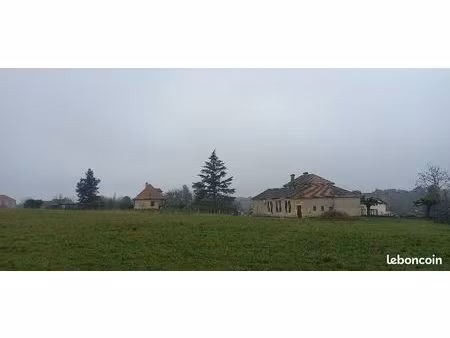 terrain 927 m² saint gery