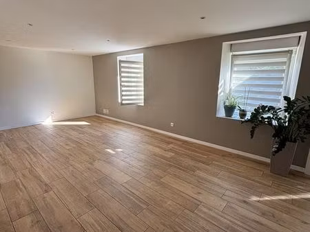 appartement 2 pièces 55 m²