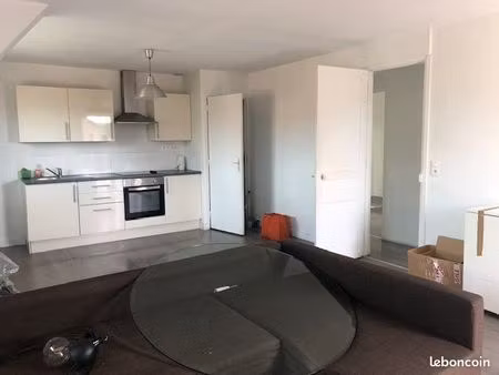 appartement 3 pièces 50 m²