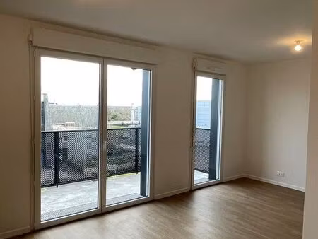 studio à louer les ulis