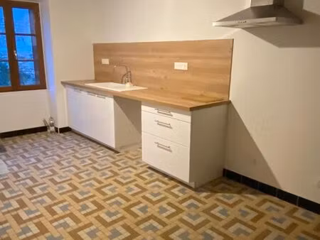 loue maison d'habitation