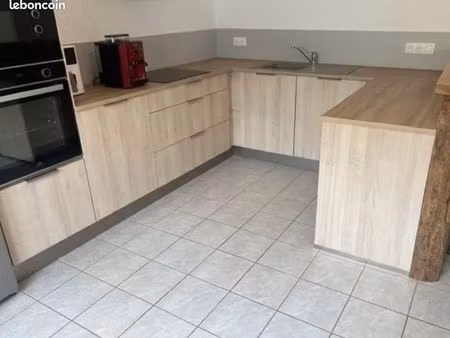 maison 100m2 • 950 charges comprises