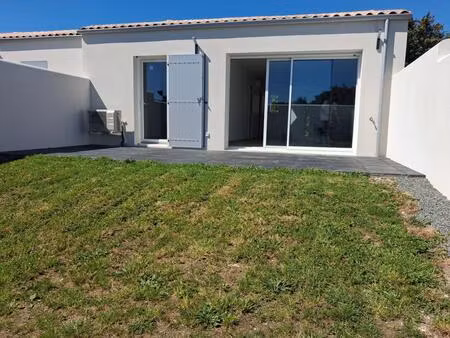 location maison 3 pièces 69m² st just luzac 17320