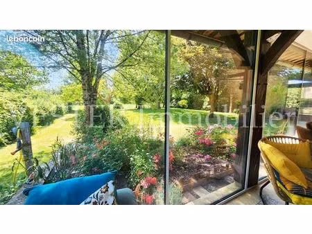 maison 6 pièces 162 m²