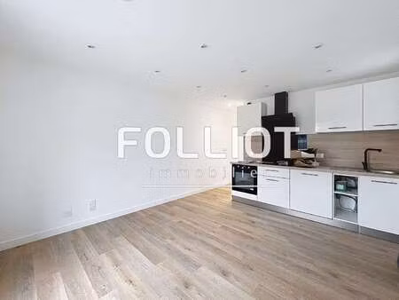 location appartement 2 pièces à granville (50400) : à louer 2 pièces / 38m² granville