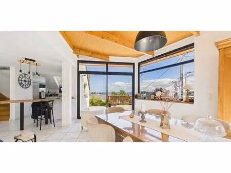 maison avec piscine et terrasse locquirec (29)