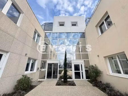 vente bureaux 348 m² à 698 m²