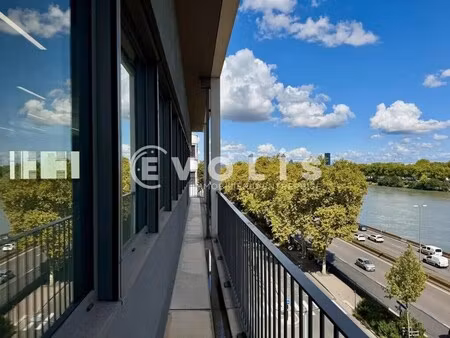 vente bureaux 155 m² à 2 507 m²