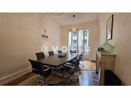 location bureaux 180 m²