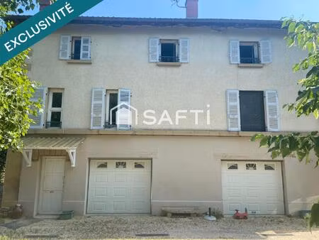 maison de caractère de 206 m²