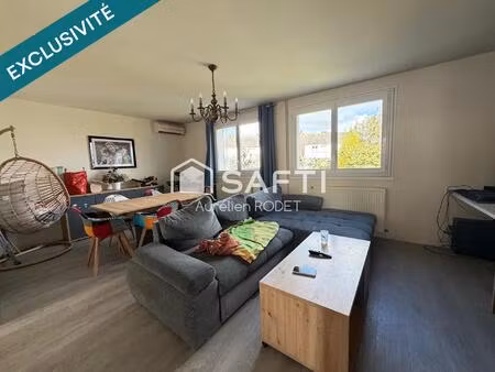 maison sur sous-sol  3 chambres.