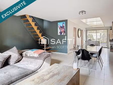 maison 95 m² avec cour  3 chambres