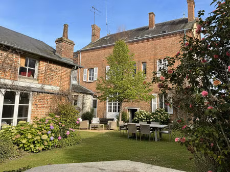 vente maison 12 pièces  230.00m²  lamotte