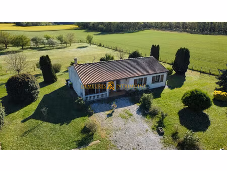 plain-pied à rafraichir avec parc  grange et dépendances