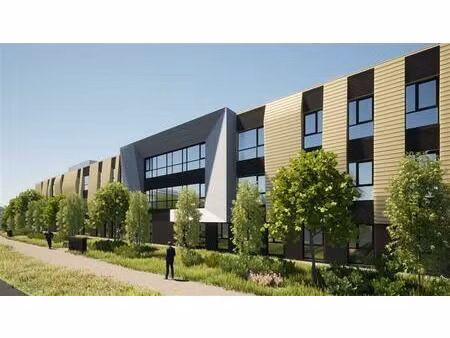 location bureau brest 1 157 m²