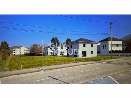 maison 4 pièces avec garage et jardin – pontcharra