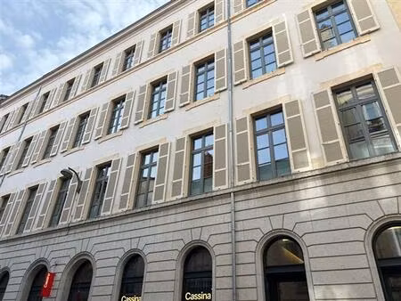 location bureau lyon 2ème (69002) 611 m²