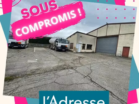 vente entrepôt / local industriel  635.00m²  gournay