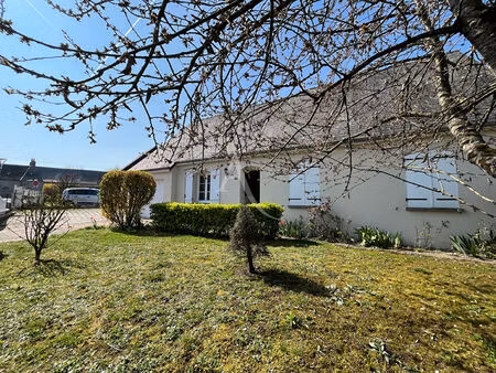 vente maison 4 pièces  90.00m²  château
