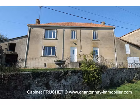 vente maison 4 pièces 129 m² à saint-cyr-des-gâts (85410)  86 500 €