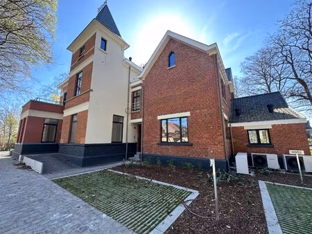 commercieel te huur in evergem