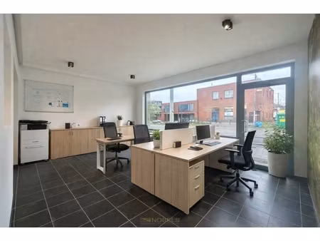 commercieel te huur in lennik