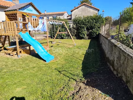 vente maison 8 pièces 150 m² à paizay-naudouin-embourie (16240)  168 100 €