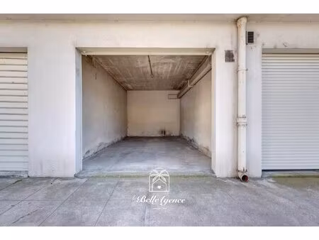 achat parking cagnes sur mer 06800