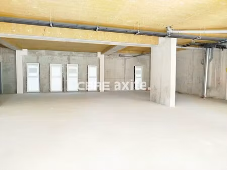 location local commercial 164m² ferney voltaire 01210