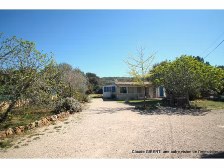 maison de plain-pied t4 sur une parcelle de 2582 m2 en pleine garrigue à balaruc-le-vieux