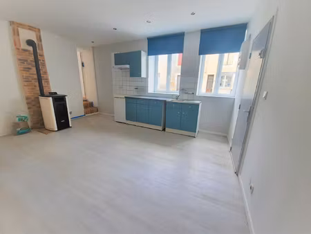 location appartement 2 pièces 55m² lusignan 86600