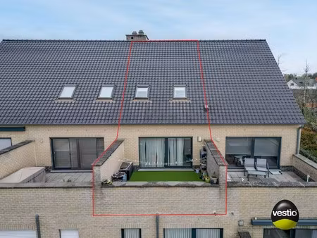 duplexappartement met 2 slaapkamers te helchteren