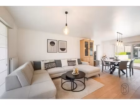 instapklare halfopen woning met 4 slaapkamers en epc a