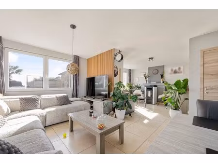 instapklare woning met zwembad aan het donkmeer