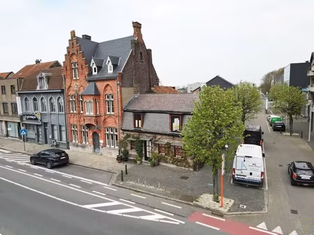 voormalig muziek- en eetcafé “de filosoof” wordt verkocht.