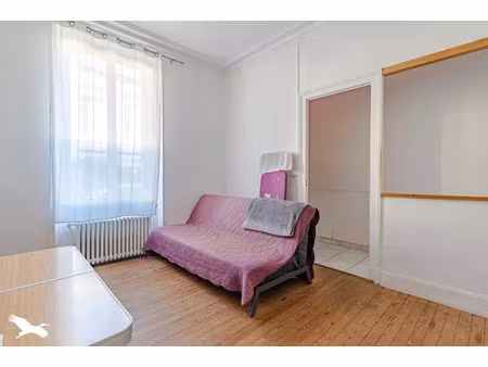 vente maison 4 pièces 117 m² le tourne (33550)