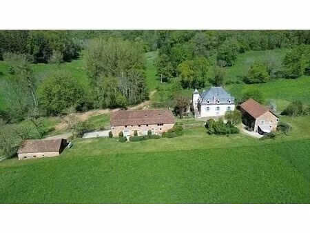 maison de luxe à vendre à saint-michel-loubéjou : 910 000 € | 664m²