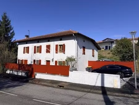 maison de village de 164 m² à urt