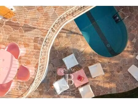 maison de luxe en vente à marseille  provence-alpes-côte d'azur