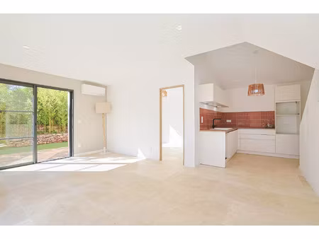 vente maison 3 pièces 70 m² puget-ville (83390)