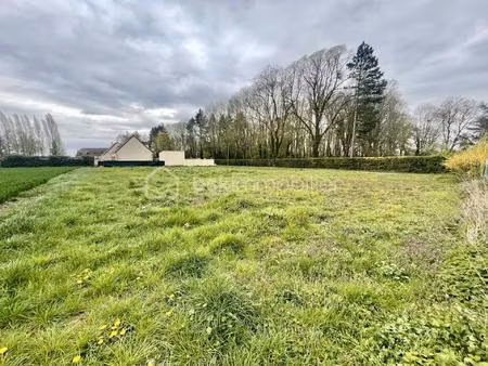 terrain de 1 178 m² à chaumont-en-vexin
