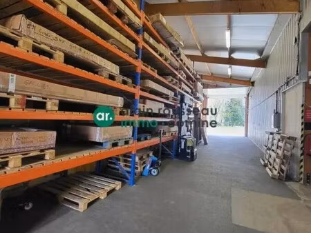 vente local d'activités 600 m²